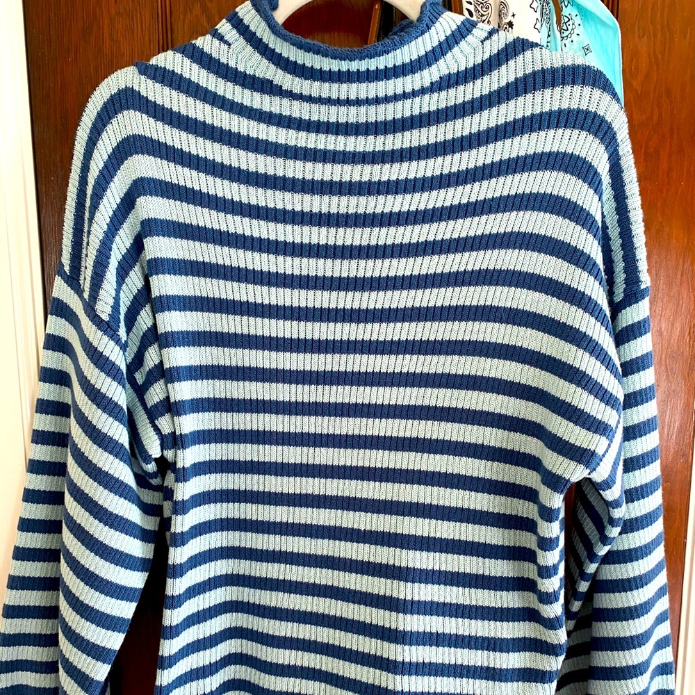 long sleeve turtleneck sweater
